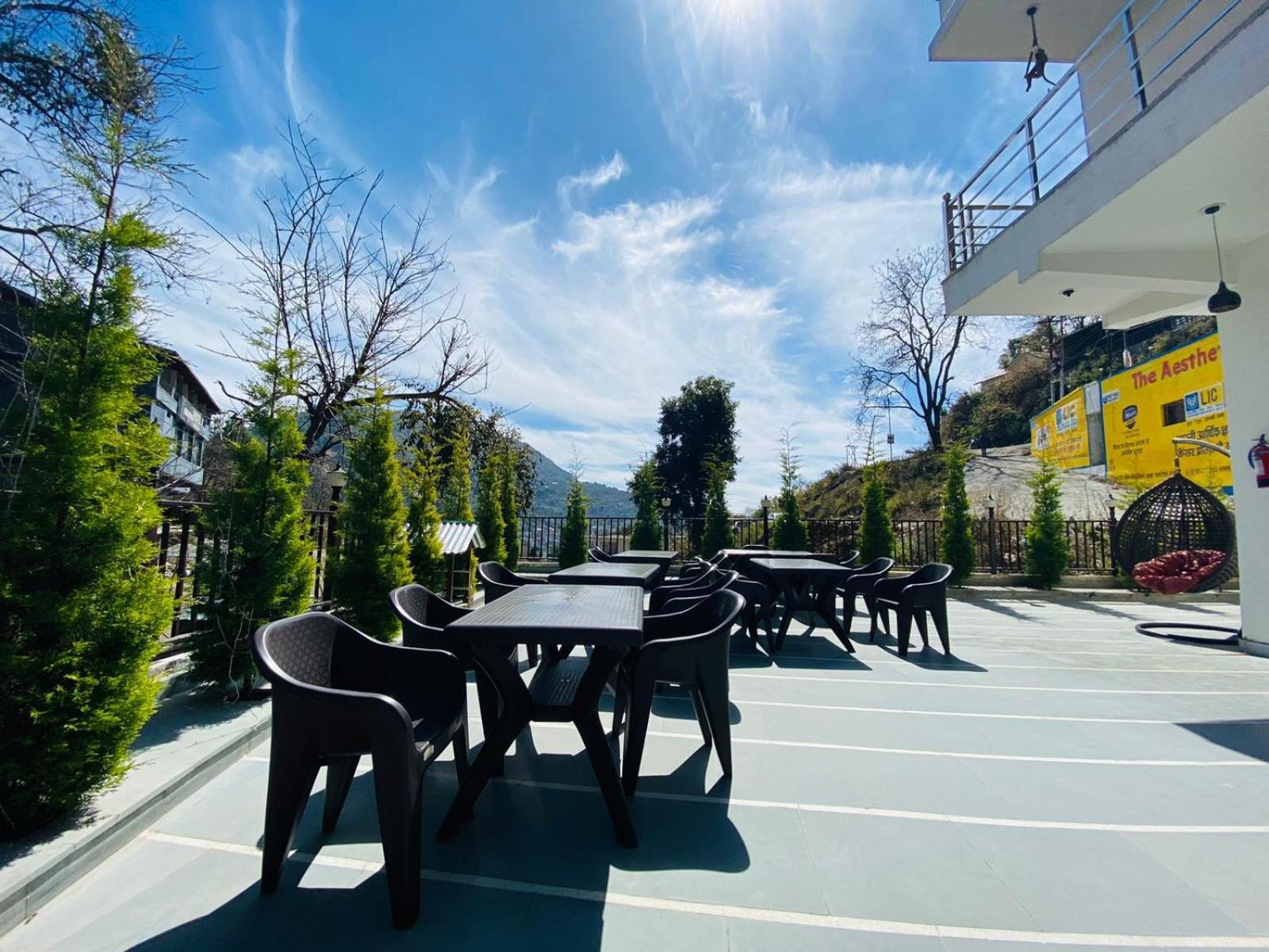 The Aesthetic Hotel & Restaurant Bhīm Tāl Kültér fotó
