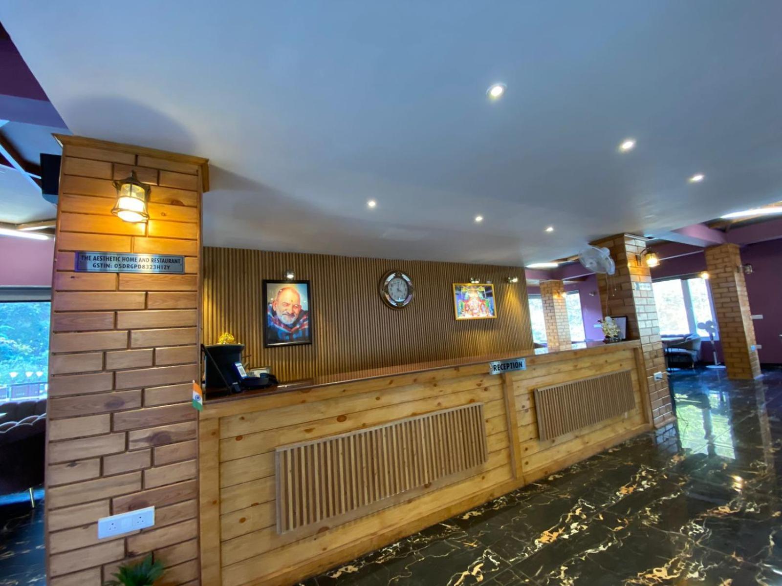 The Aesthetic Hotel & Restaurant Bhīm Tāl Kültér fotó