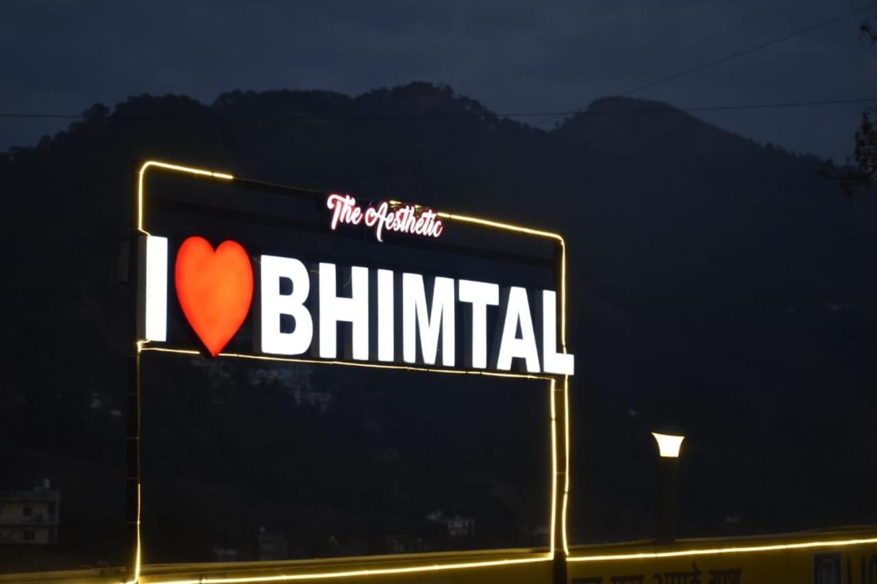 The Aesthetic Hotel & Restaurant Bhīm Tāl Kültér fotó